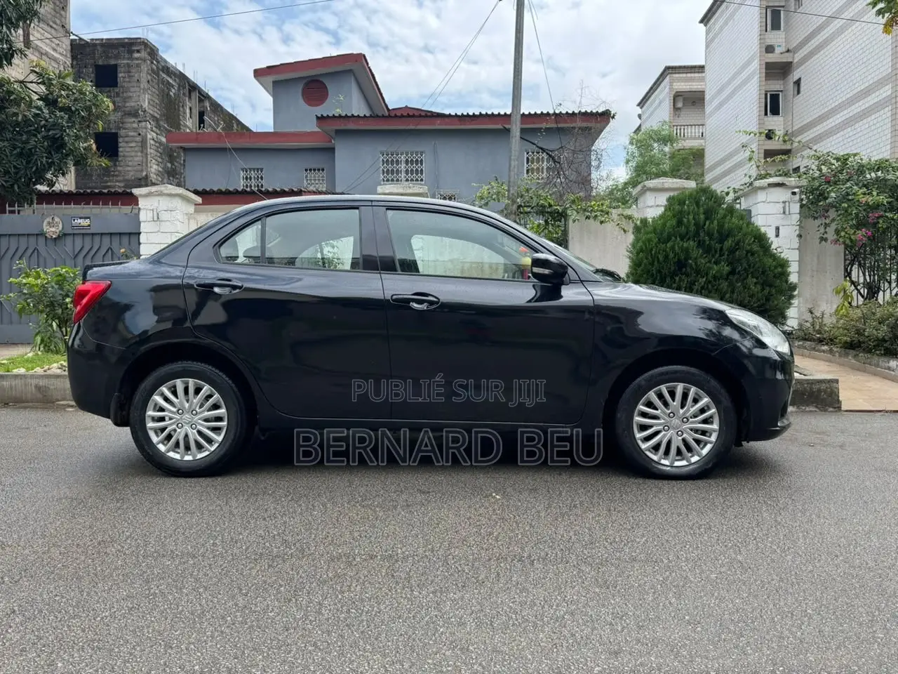 Suzuki Dzire 2025 Noir