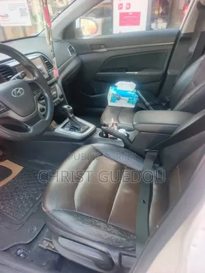 Hyundai Elantra 2017 Blanc