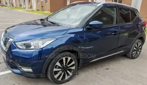 Nissan Kicks 2021 Bleu