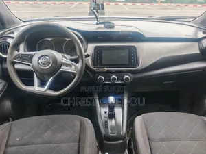 Nissan Kicks 2021 Bleu