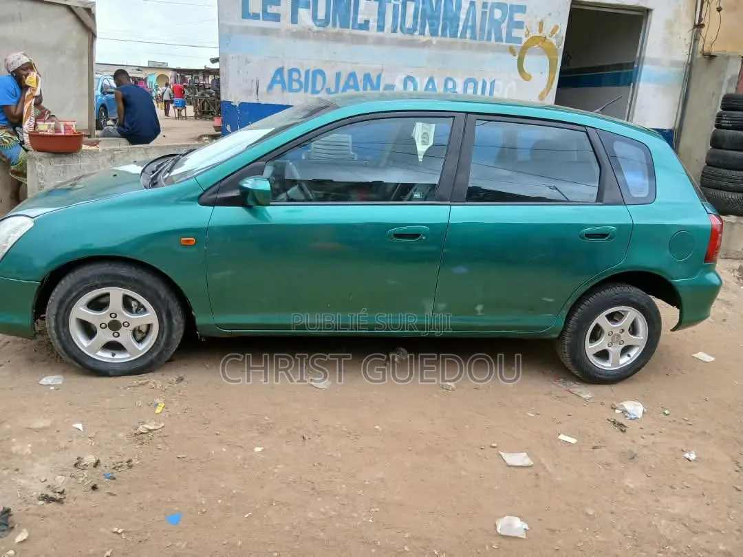 Honda Civic 2006 Bleu