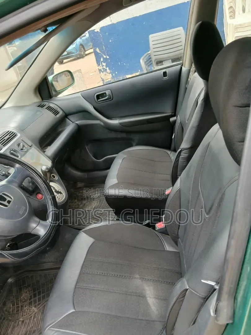 Honda Civic 2006 Bleu