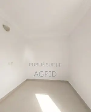 1chbre Appartement dans Appartement De 2, Bingerville à Louer