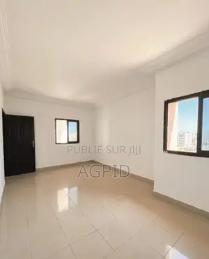 1chbre Appartement dans Appartement De 2, Bingerville à Louer