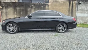 Mercedes-Benz E350 2021 Noir