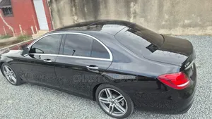 Mercedes-Benz E350 2021 Noir