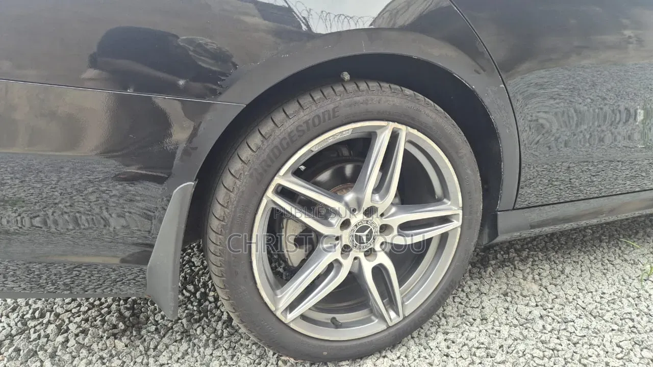 Mercedes-Benz E350 2021 Noir