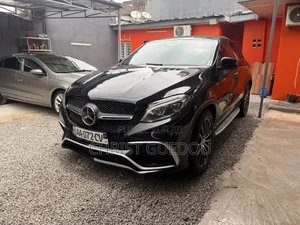 Mercedes-Benz GLE-Class 2018 Noir
