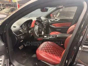 Mercedes-Benz GLE-Class 2018 Noir