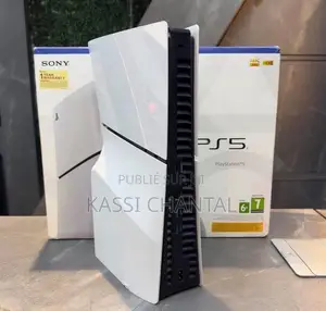 PS5 SLIM Standard Neuf Avec Carton Prix : 250.000 CFA Garanti 1An