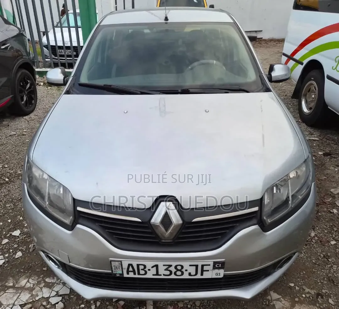Renault Logan 2014 Gris