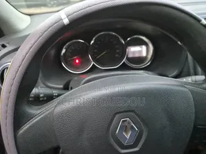 Renault Logan 2014 Gris