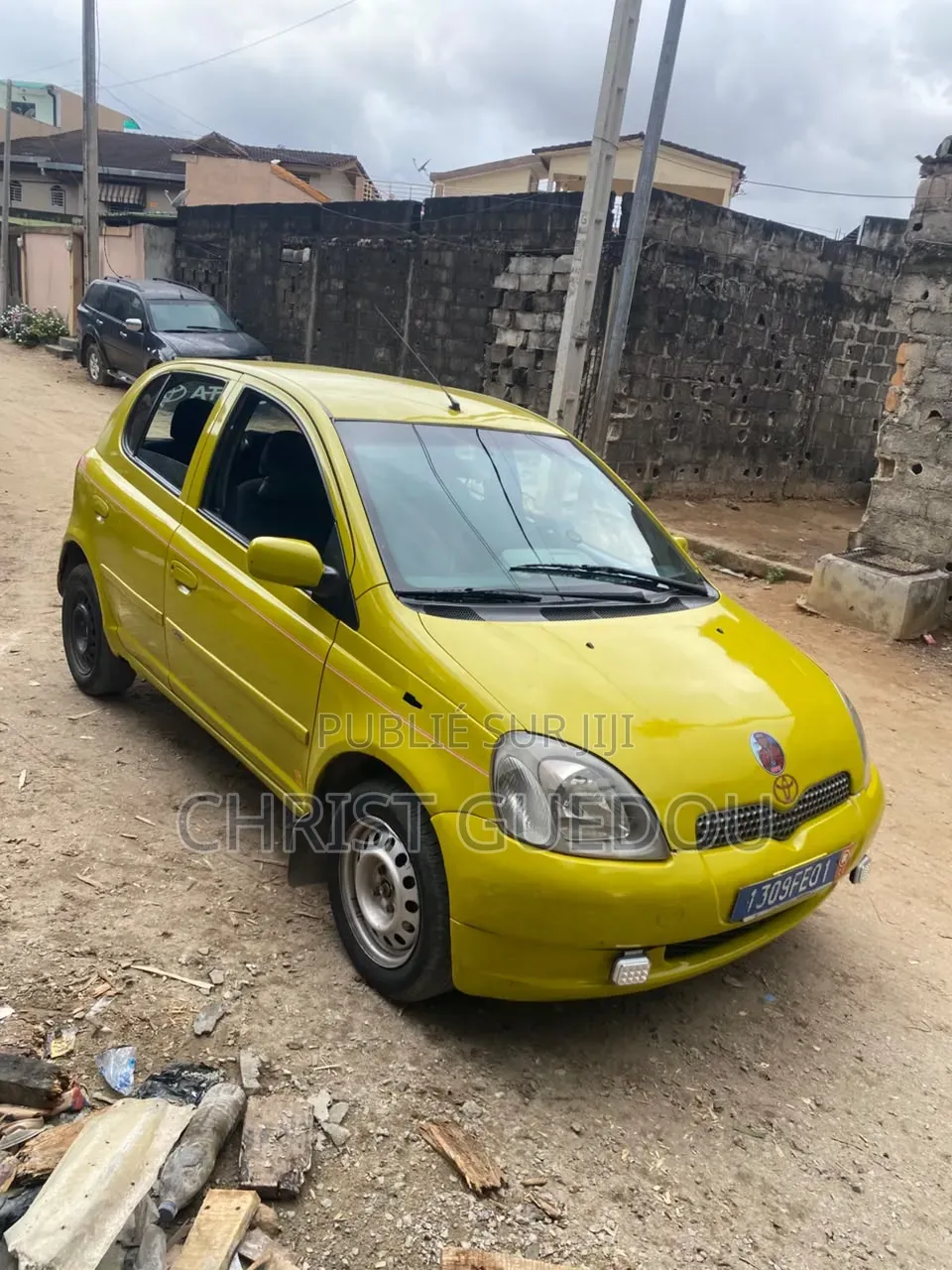 Toyota Yaris 2015 Jaune