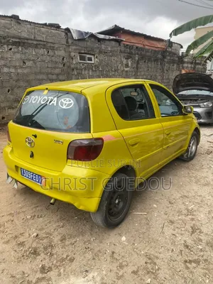 Toyota Yaris 2015 Jaune