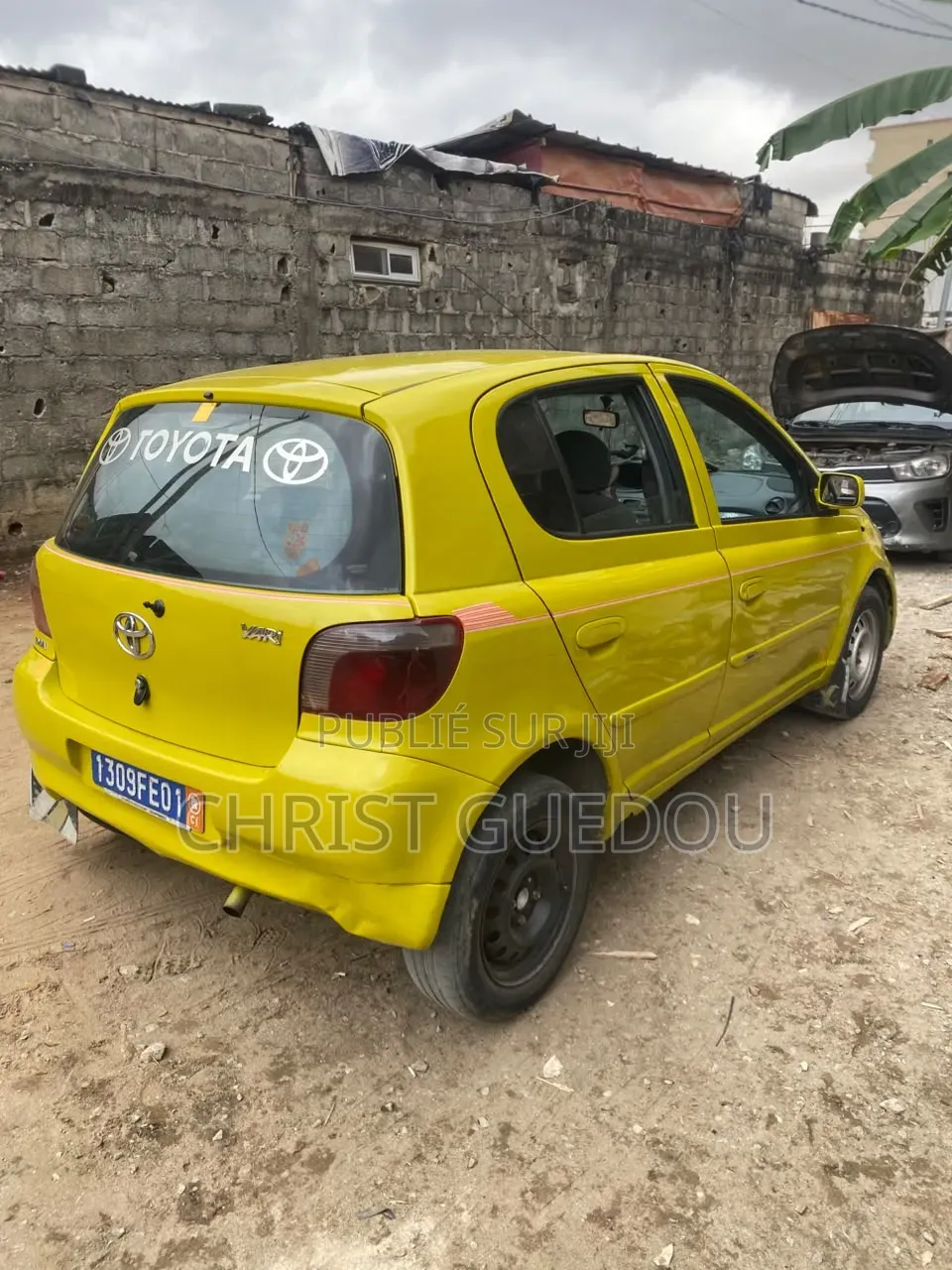 Toyota Yaris 2015 Jaune