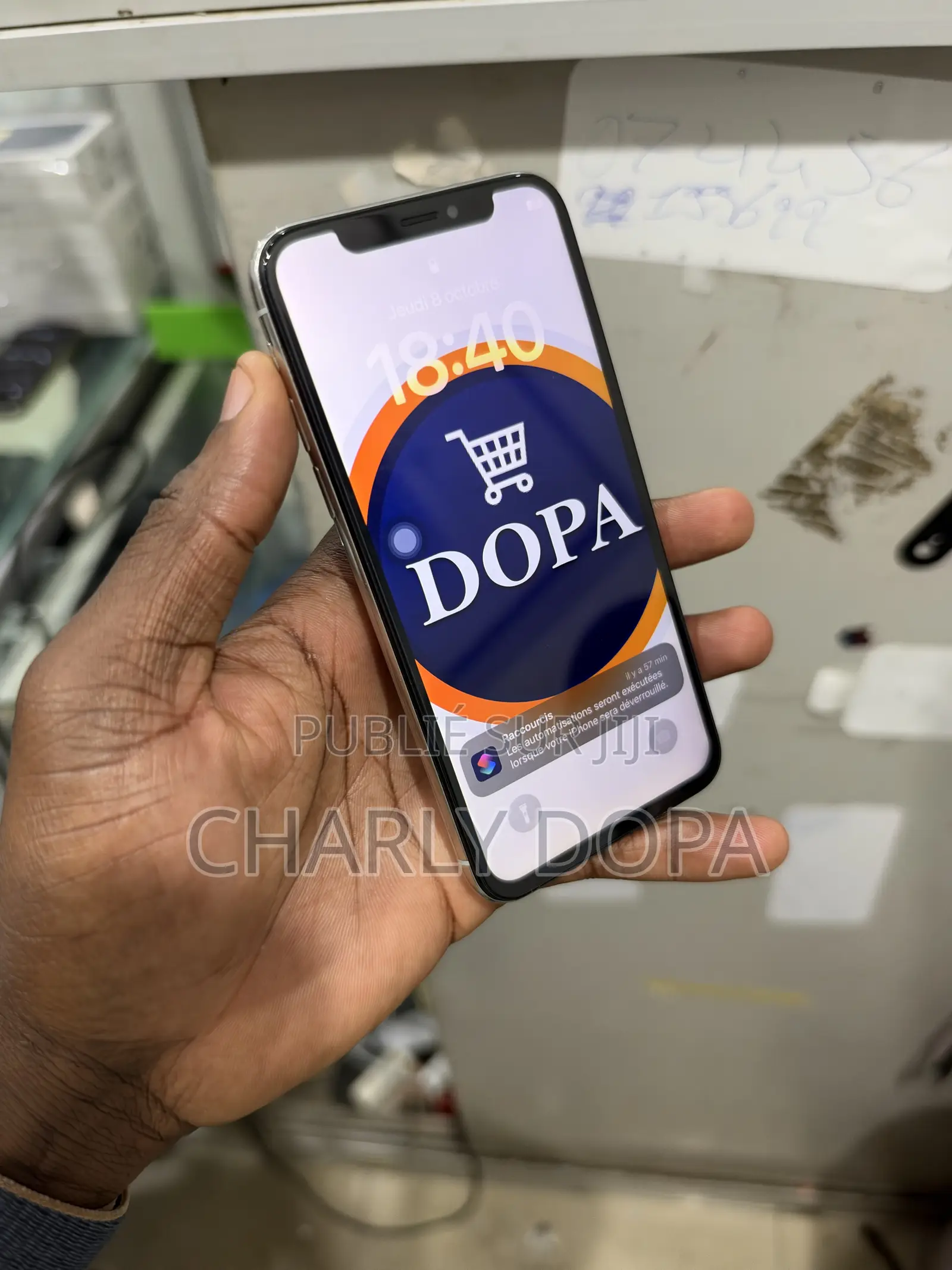 Apple iPhone X 64 GB Noir