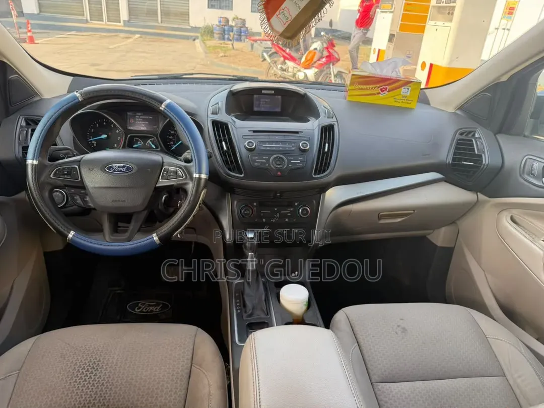 Ford Escape 2019 Noir