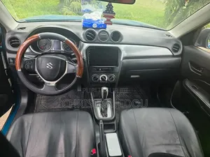 Suzuki Vitara 2020 Bleu
