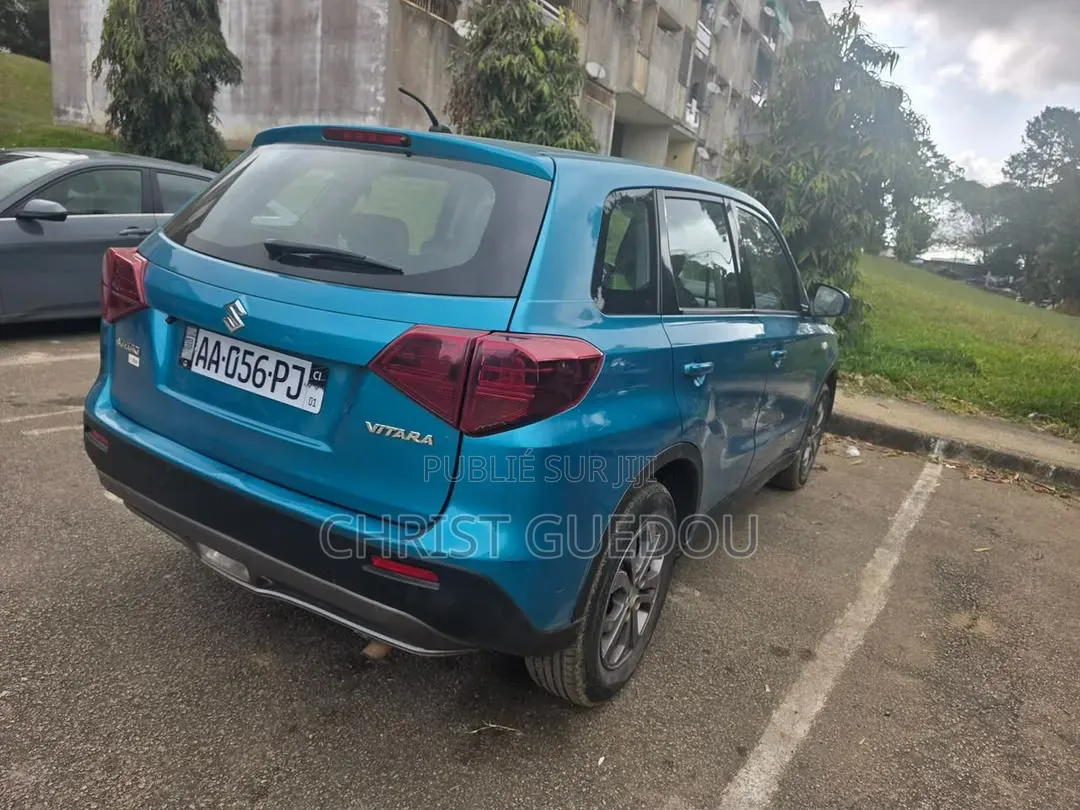 Suzuki Vitara 2020 Bleu