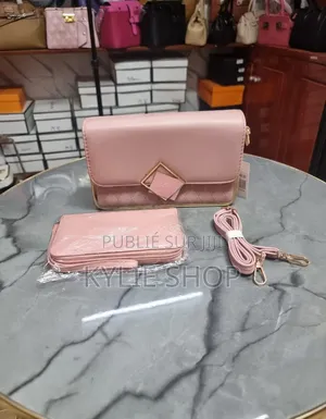 Pochette 2 en 1