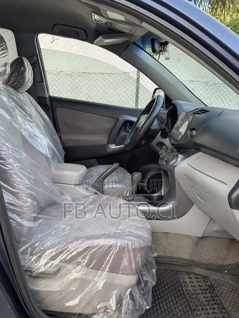 Toyota RAV4 2006 Bleu