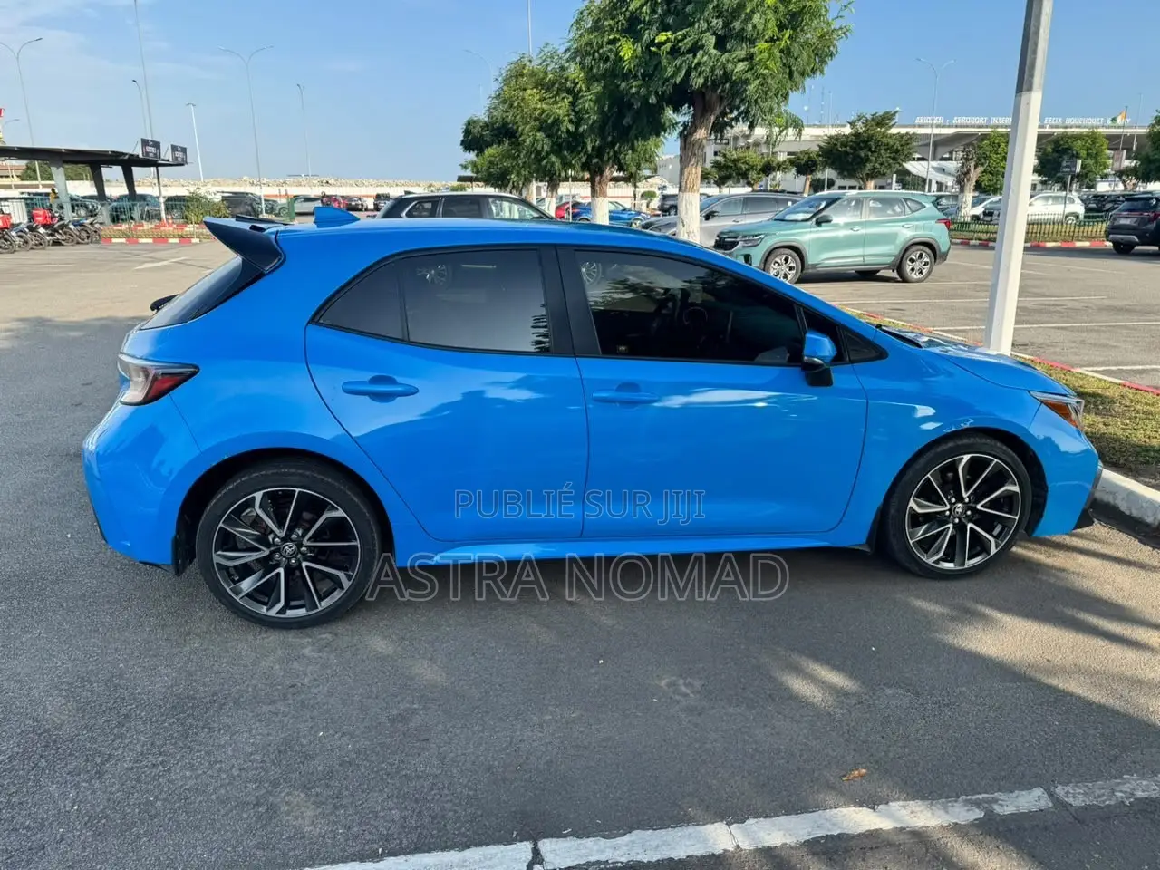 Toyota Corolla 2019 Bleu