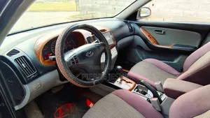 Hyundai Elantra Limited 2012 Noir