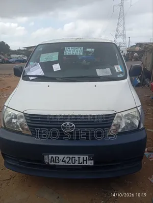 Toyota HiAce 2019 Blanc