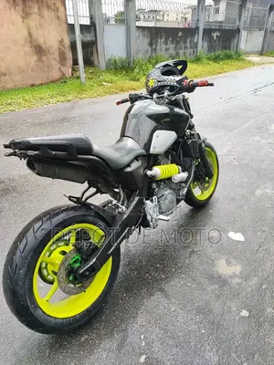 Nouveau Yamaha 2016 Gris