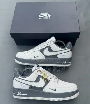 Nike Af1 Grise