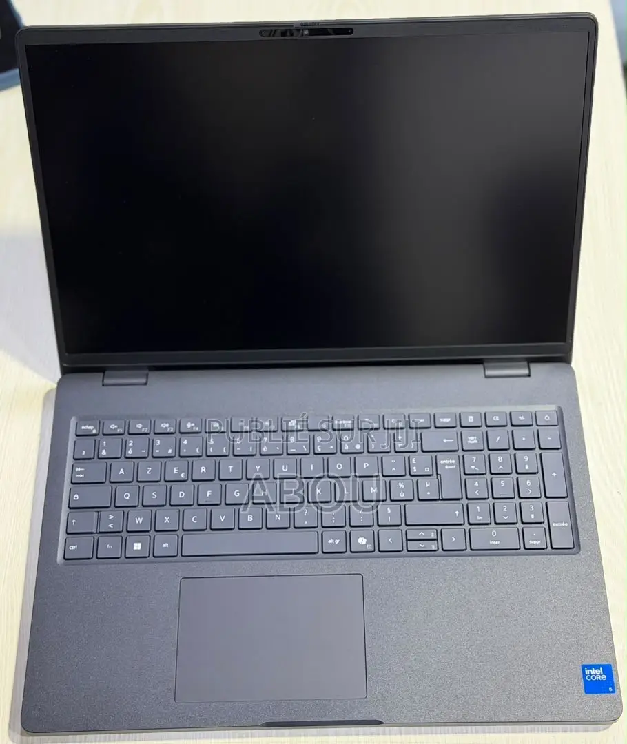 Nouveau Ordinateur portable Dell Pro 16 16GB AMD Ryzen 5 SSD 512GB