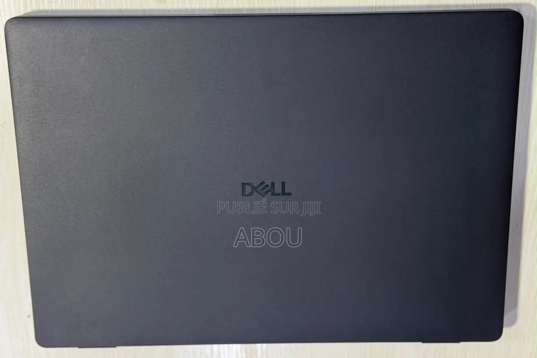 Nouveau Ordinateur portable Dell Pro 16 16GB AMD Ryzen 5 SSD 512GB
