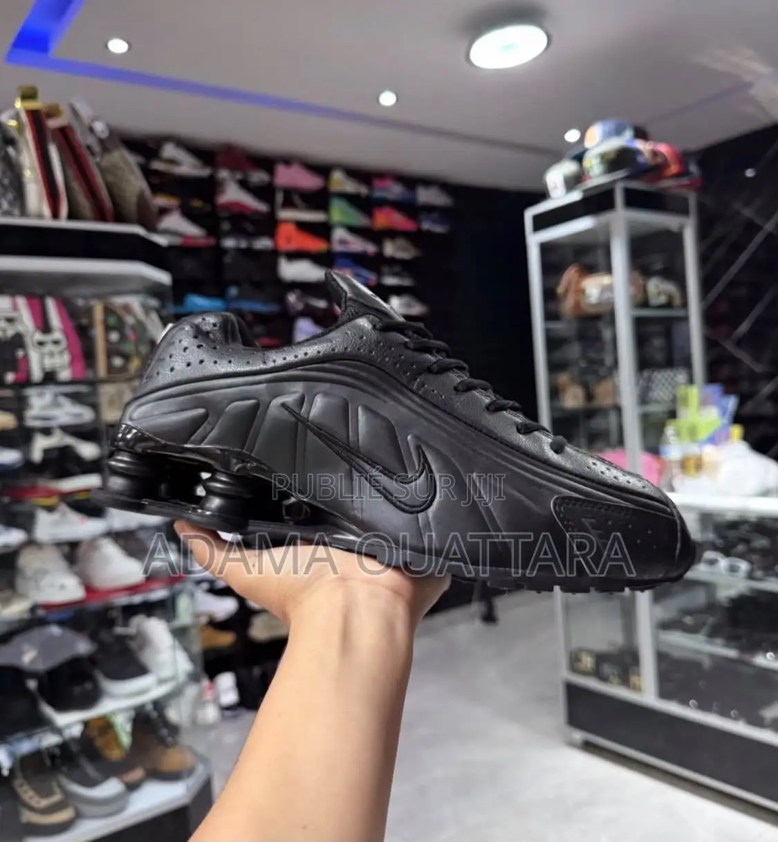 Nike Shox R4