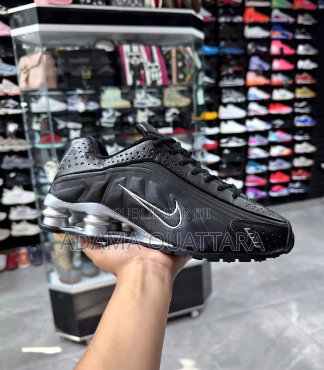 Nike Shox R4