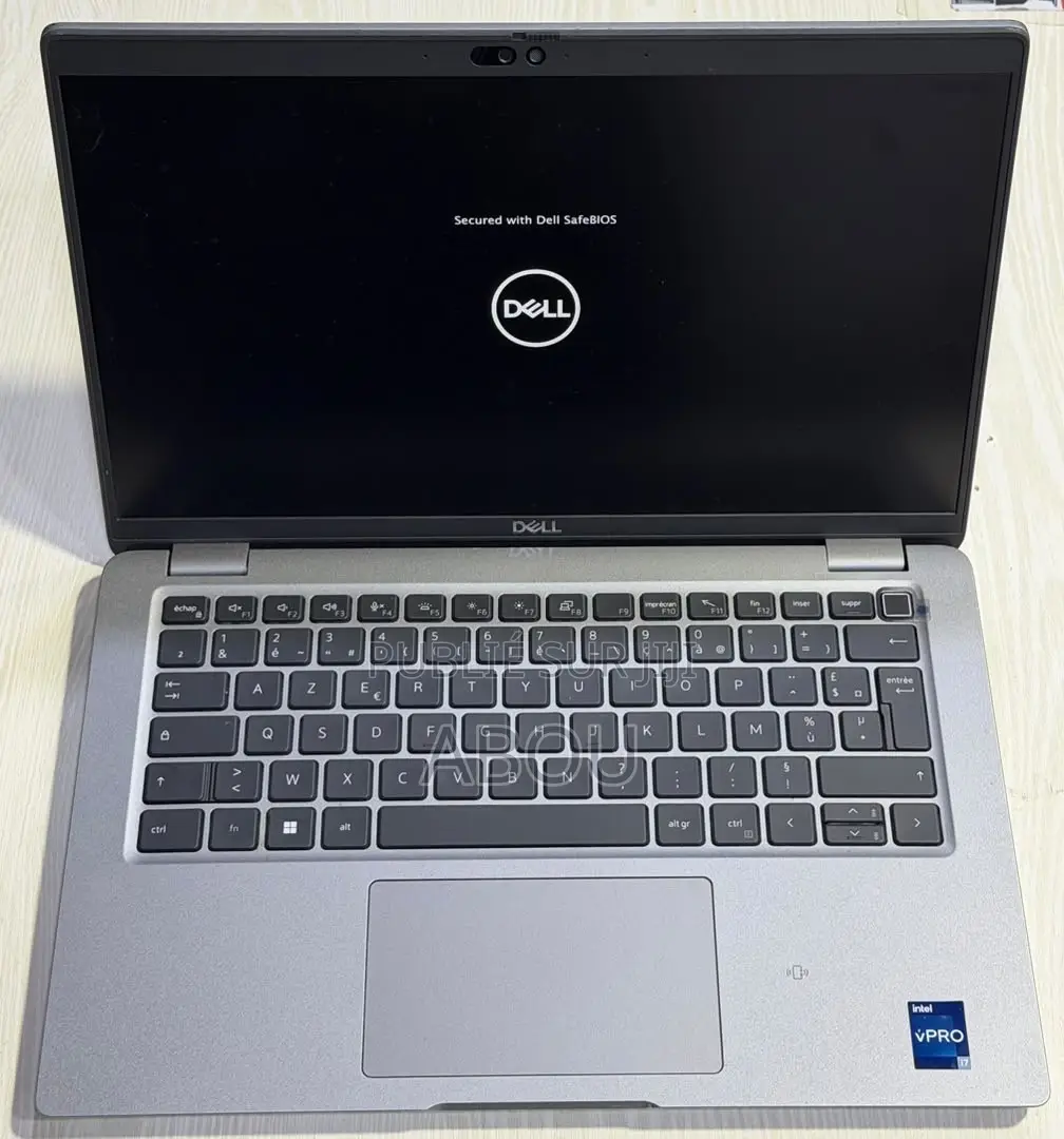 Ordinateur portable Dell Latitude 5440 16GB Intel Core i7 SSD 512GB