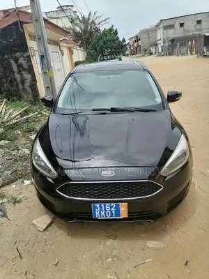 Ford Focus S Sedan FWD (2.0L 4cyl 5M) 2016 Noir