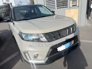 Suzuki Vitara 2021 Beige