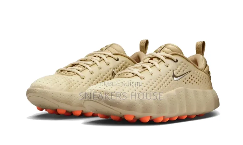 Nike Mind 002