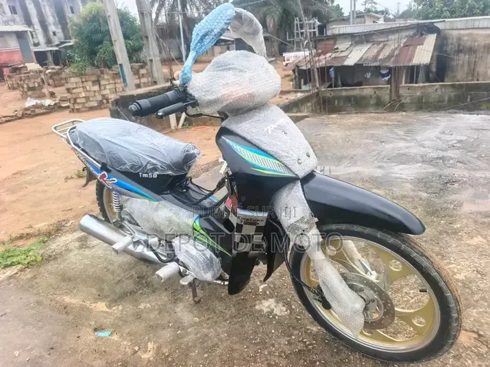 Nouveau KTM 2025 Bleu