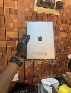 Nouveau Apple iPad 10.2 (2021) 256 GB Blanc
