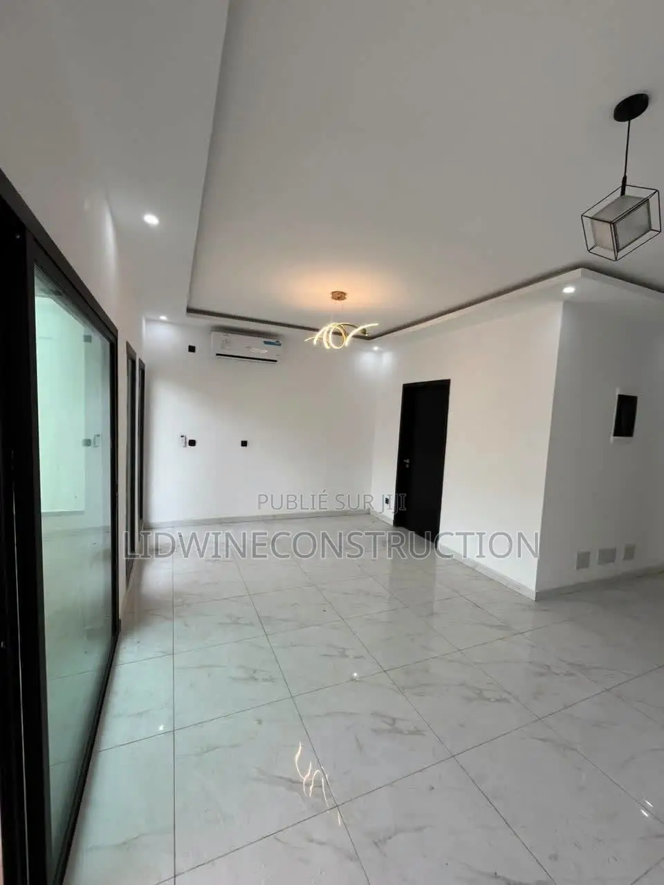 4chbre Villa dans Cocody à Vendre