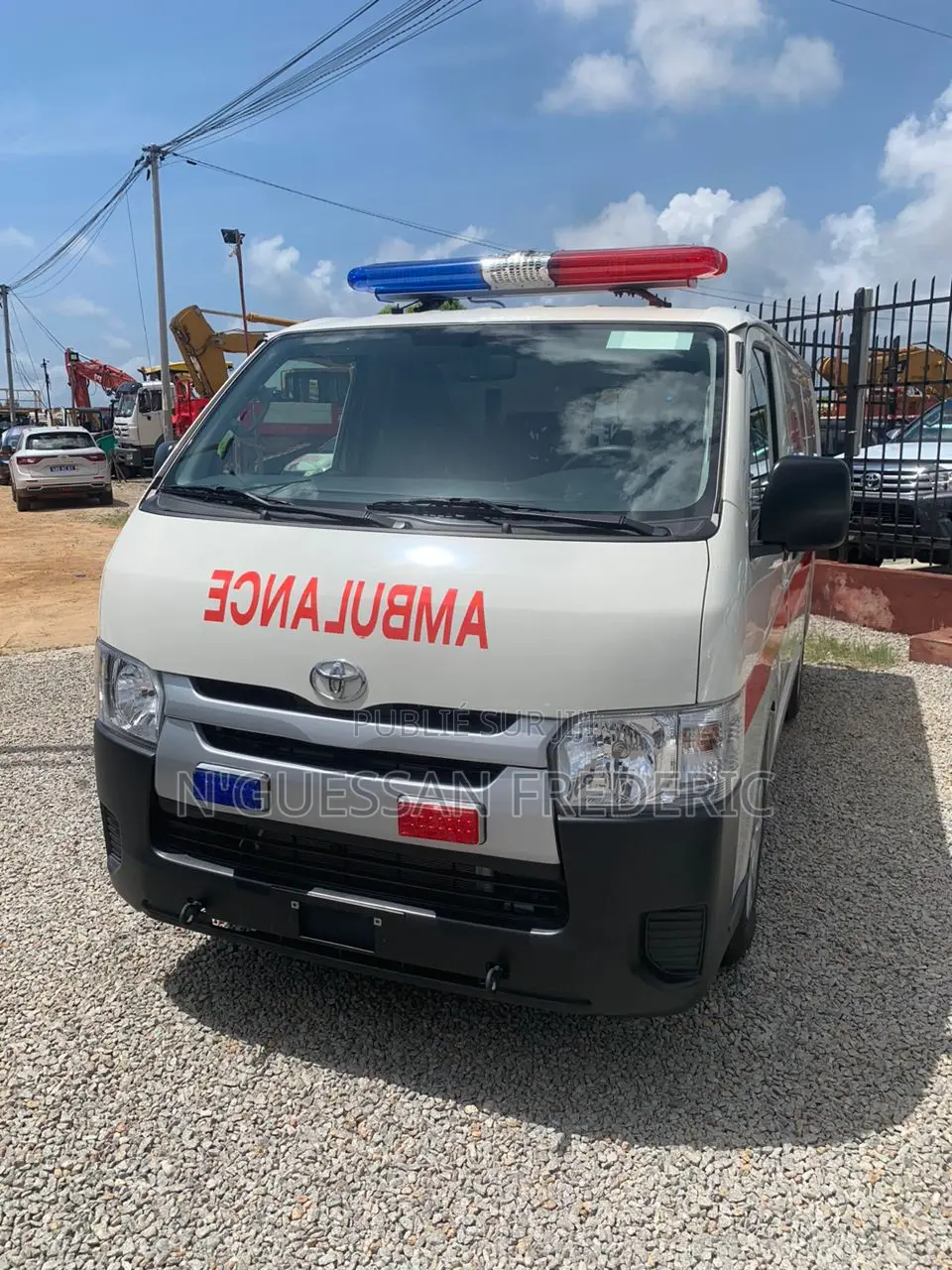 Nouveau Toyota HiAce 2026 Blanc