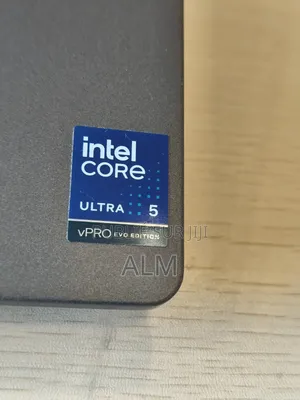 Nouveau Dell 14 Premium 16GB Intel Core Ultra 5 SSD 256GB