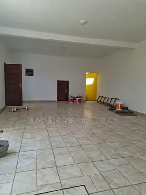 6chbre Duplex dans Grand-Bassam à Vendre