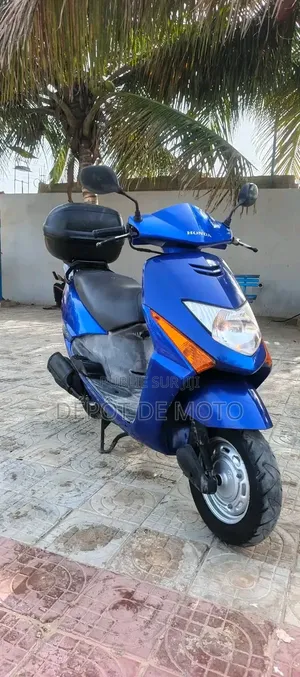 Nouveau Honda 2025 Bleu