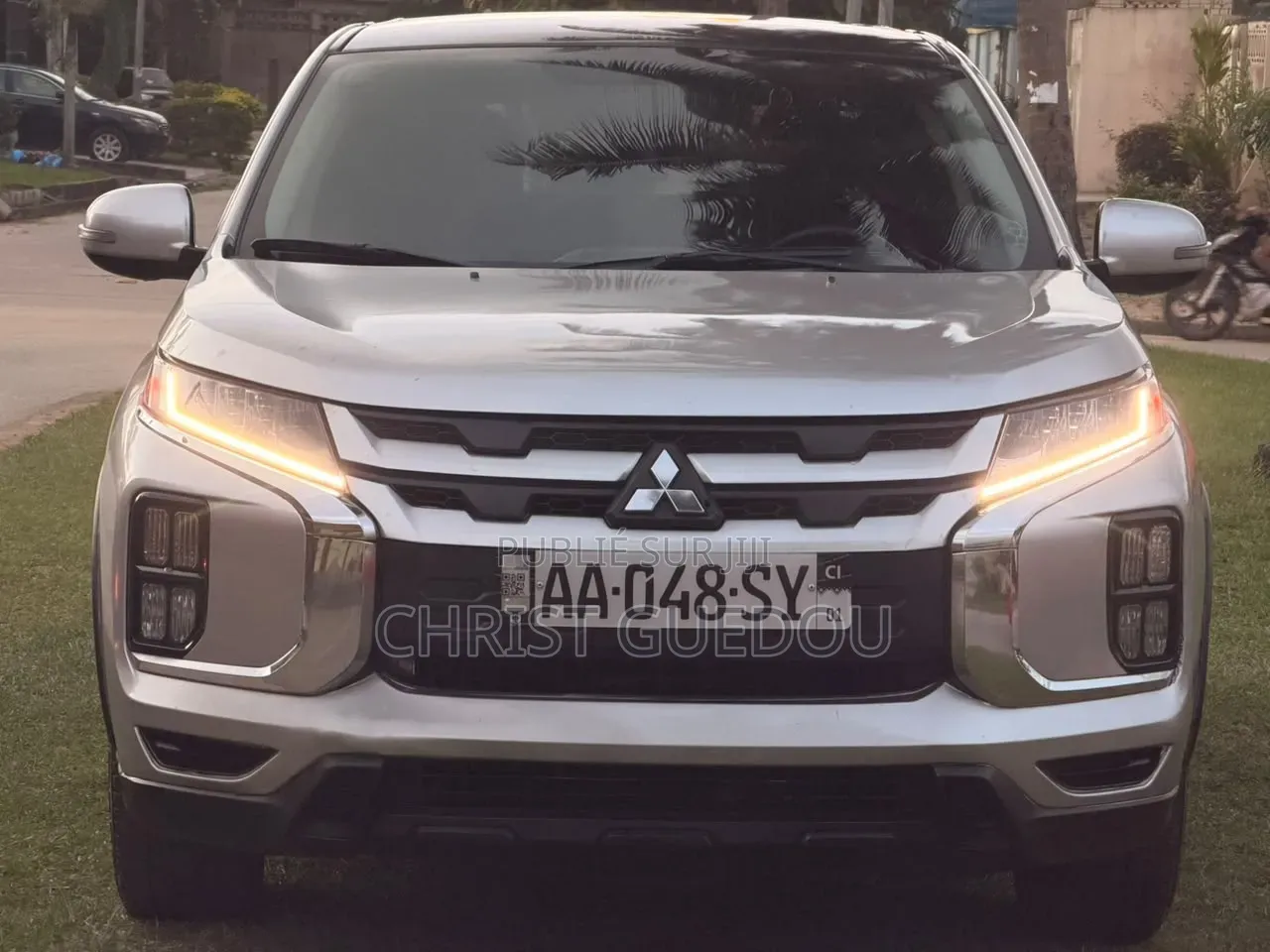 Mitsubishi RVR 2021 Gris