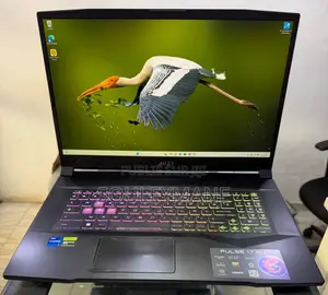 Nouveau Ordinateur portable MSI Pulse GL76 32GB Intel Core i7 SSD 1T