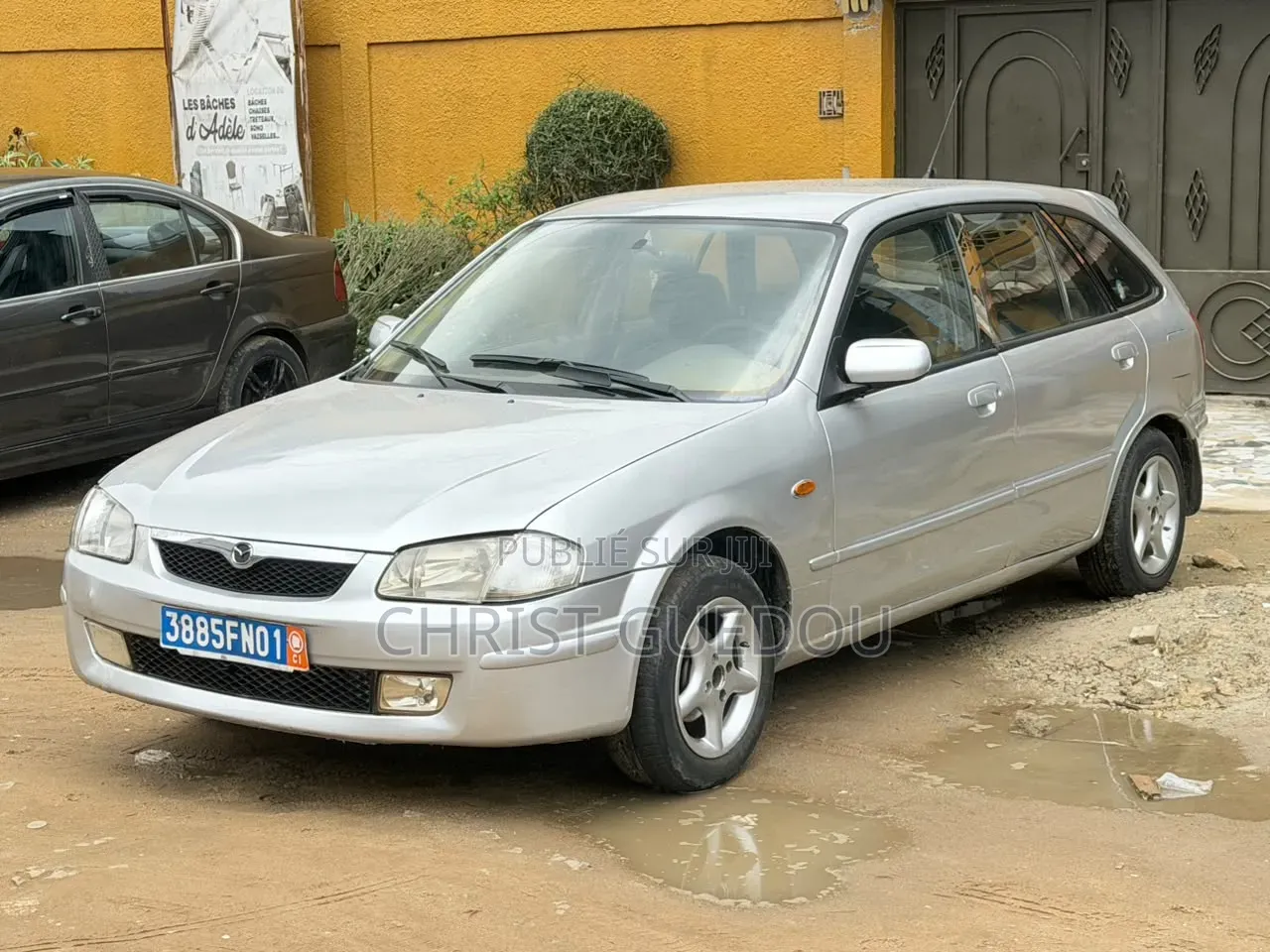 Mazda 323 2012