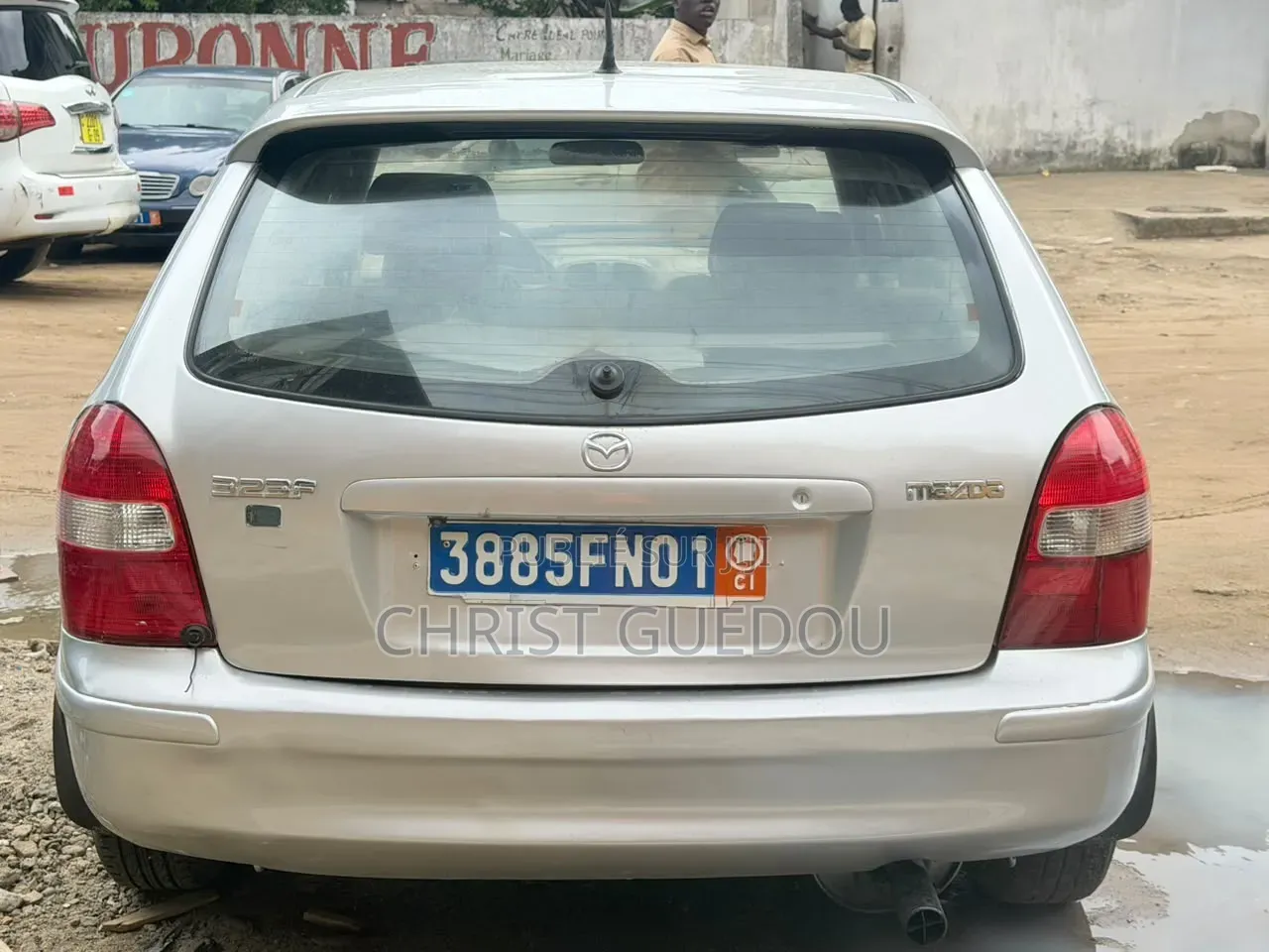 Mazda 323 2012