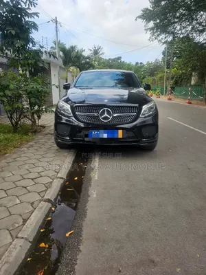 Mercedes-Benz GLE-Class GLE 400 4MATIC 2016 Noir